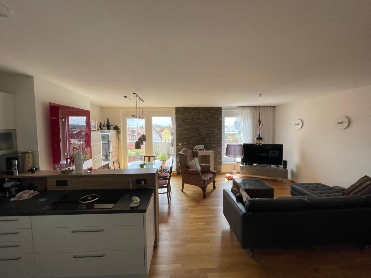 Penthouse Wohnung Am Radweg Mit Dachterasse Waidhofen an der Thaya Exterior photo